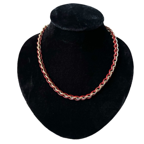 Vintage 80's Trifari Red Enamel Gold Plated Woven Layering Necklace - 24 inches - Picture 1 of 8